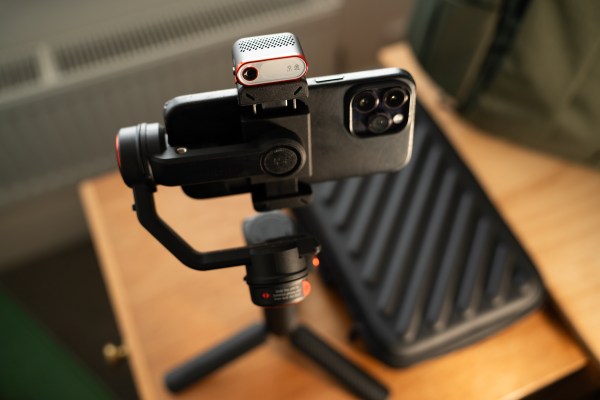 Add Motion! The Hohem iSteady M7 Gimbal can help!